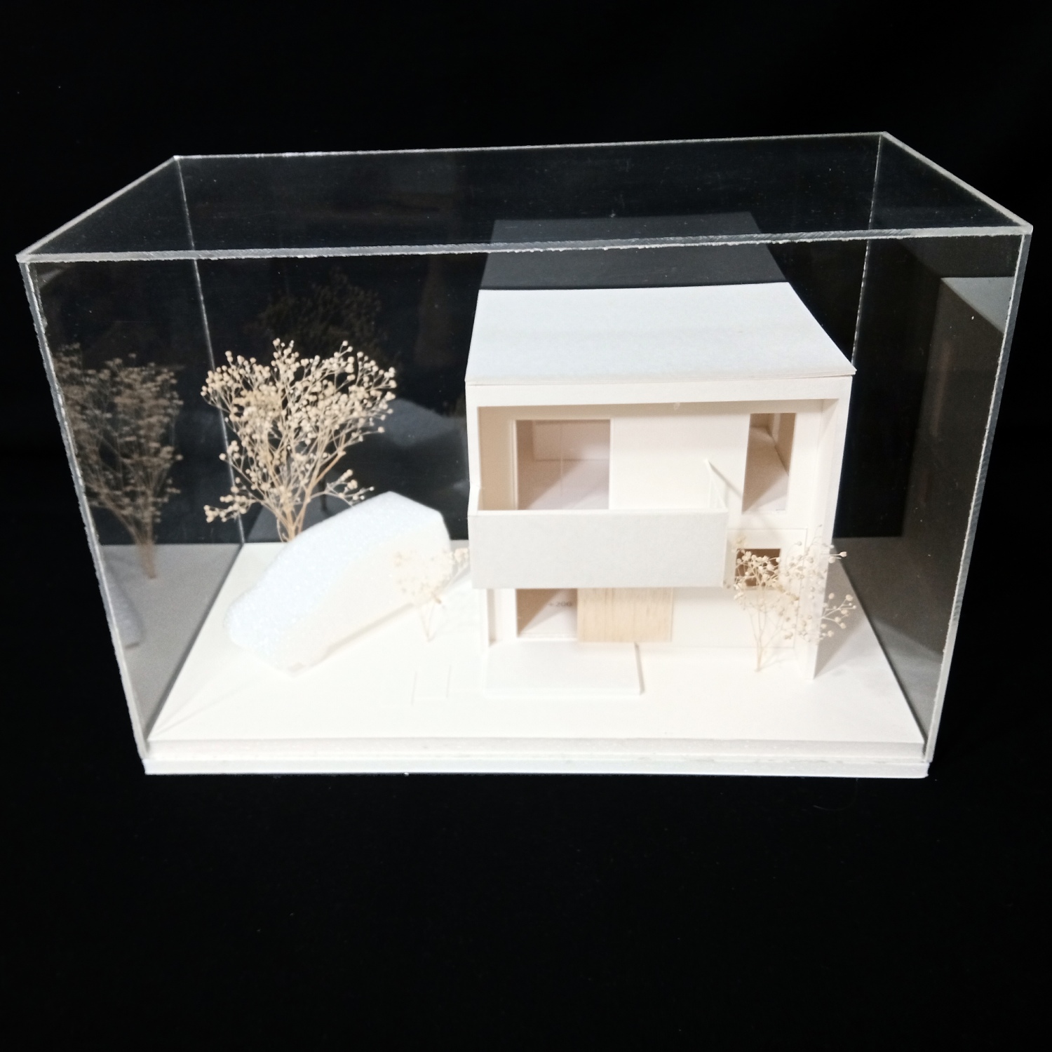 小さな別荘の分解模型